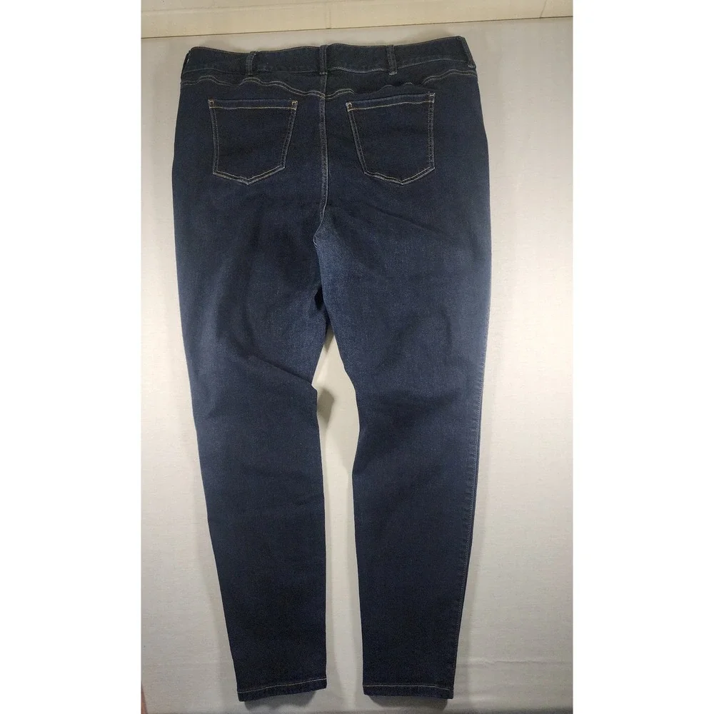 Torrid Super Soft Jegging Dark Wash Triple Button Skinny Jeans 24XT 14873502 - Picture 9 of 9